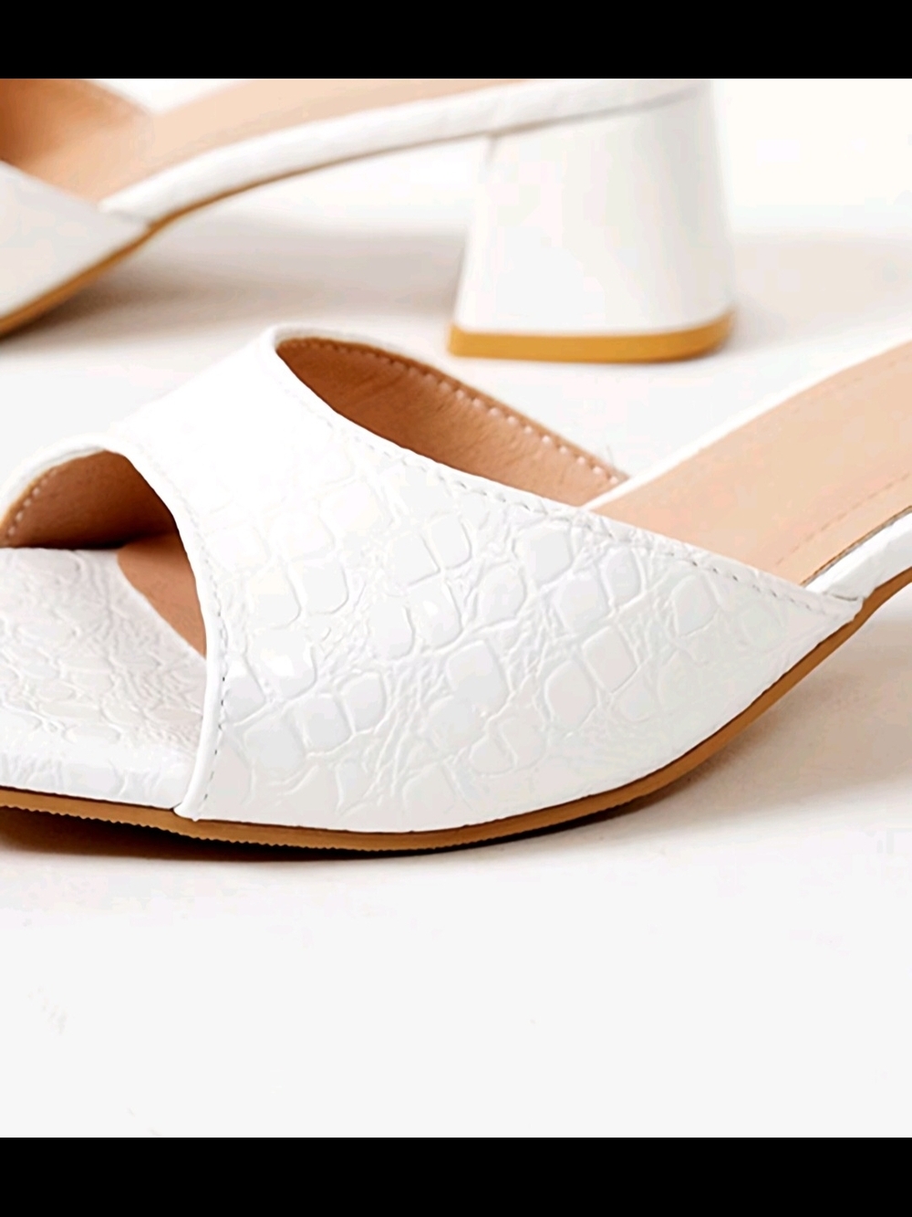 Women's White Open-Toe Block Heel Mules Size 39 / 7.5 - Picture 3 of 9